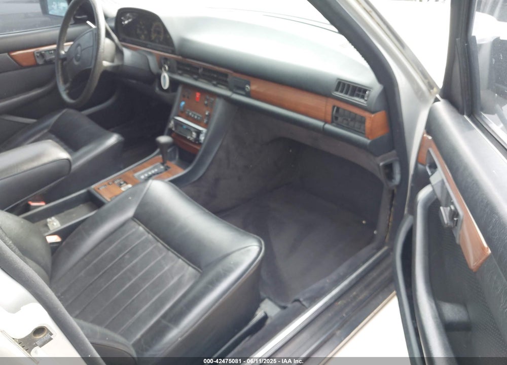 1986 MERCEDES-BENZ 420 SEL VIN: WDBCA35D6GA252698