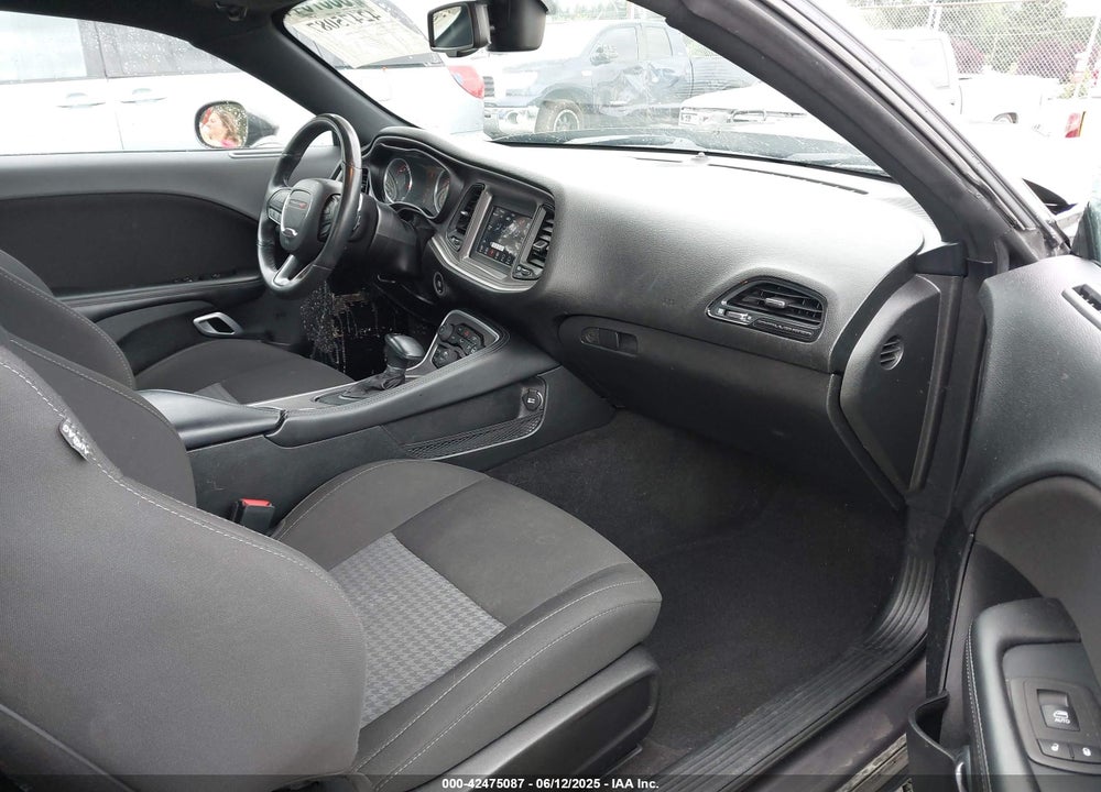 2022 DODGE CHALLENGER VIN: 2C3CDZJG9NH181642