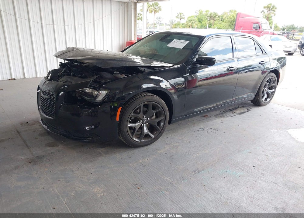 2023 CHRYSLER 300 VIN: 2C3CCAAG7PH661833