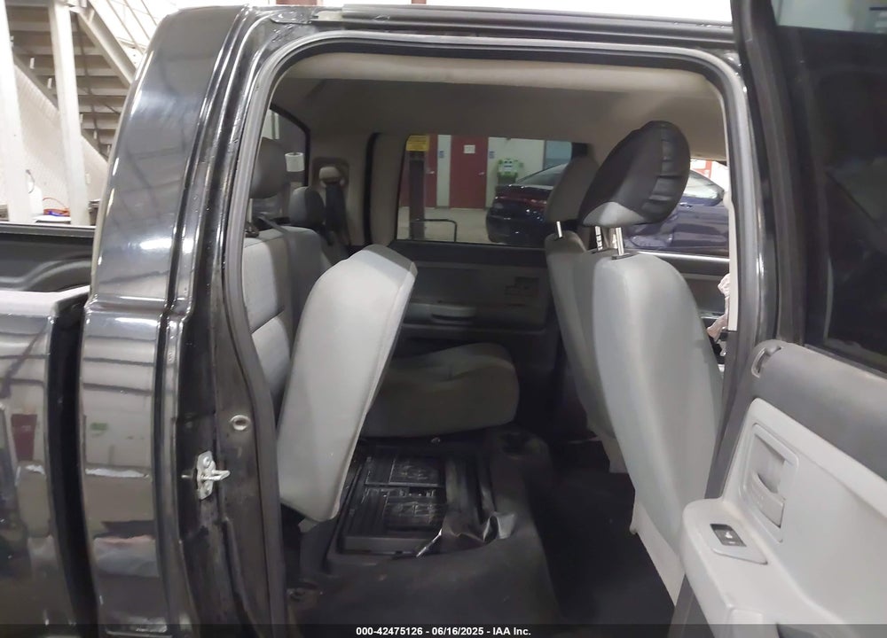 2009 DODGE DAKOTA VIN: 1D3HW38P49S789556