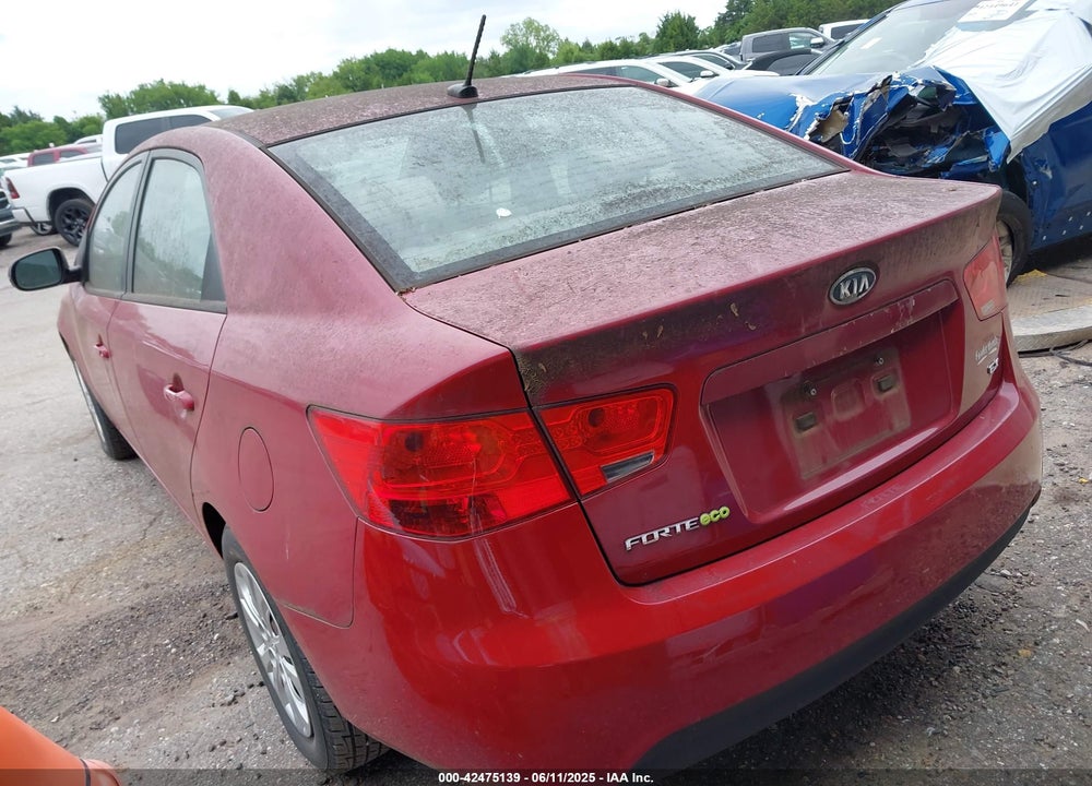 2013 KIA FORTE EX VIN: KNAFU4A2XD5728954