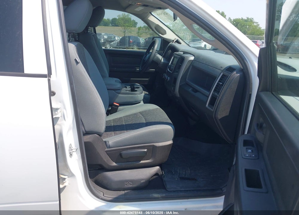 2019 RAM 1500 CLASSIC VIN: 1C6RR7KT9KS667788