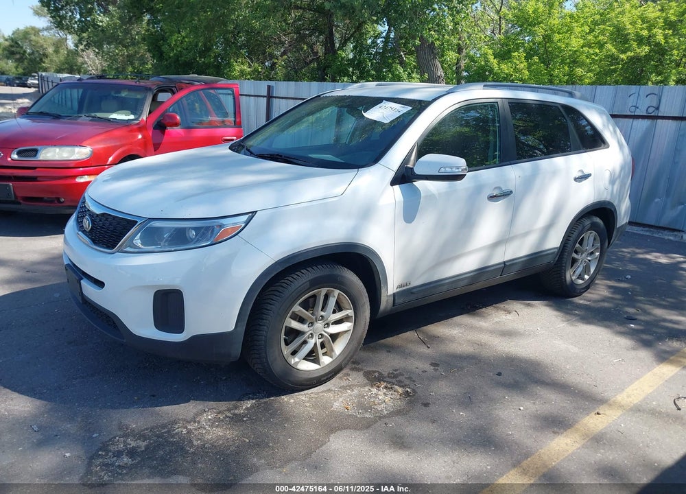 2015 KIA SORENTO VIN: 5XYKTDA72FG598873