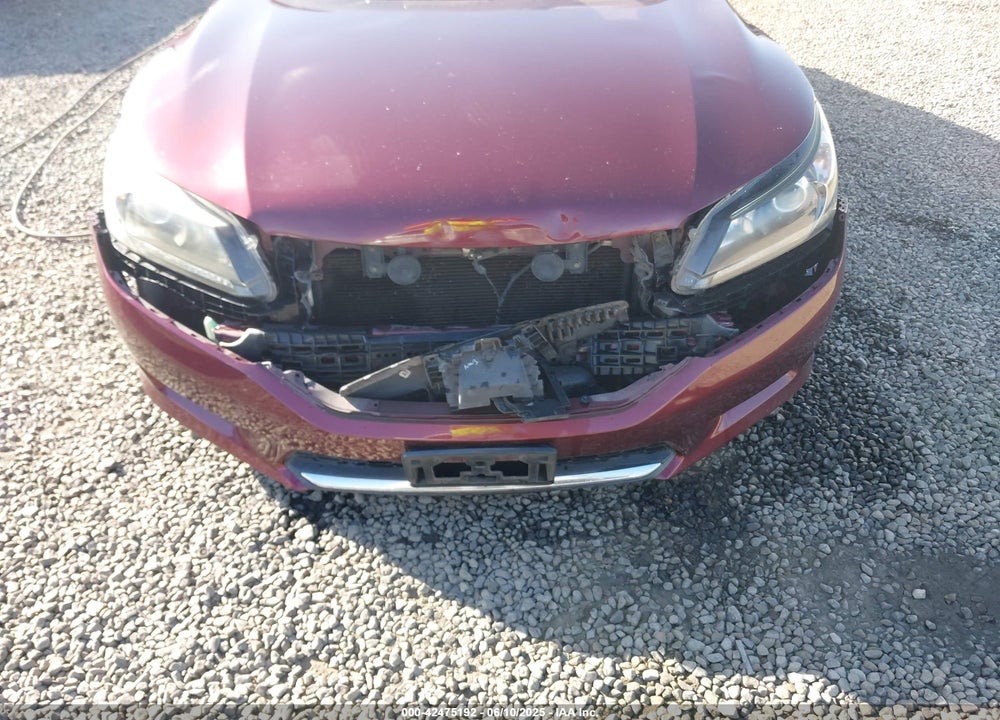 2013 HONDA ACCORD VIN: 1HGCR2F33DA238426