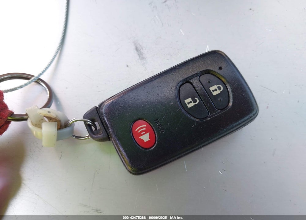 2013 TOYOTA PRIUS TWO VIN: JTDKN3DU4D5585599