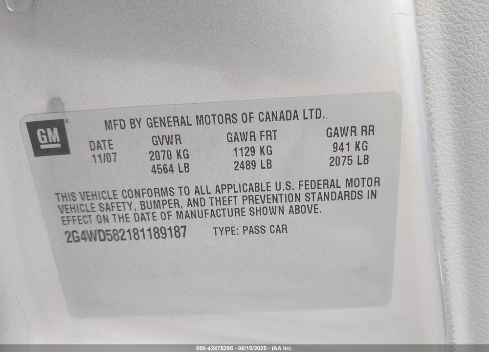 2008 BUICK LACROSSE VIN: 2G4WD582181189187
