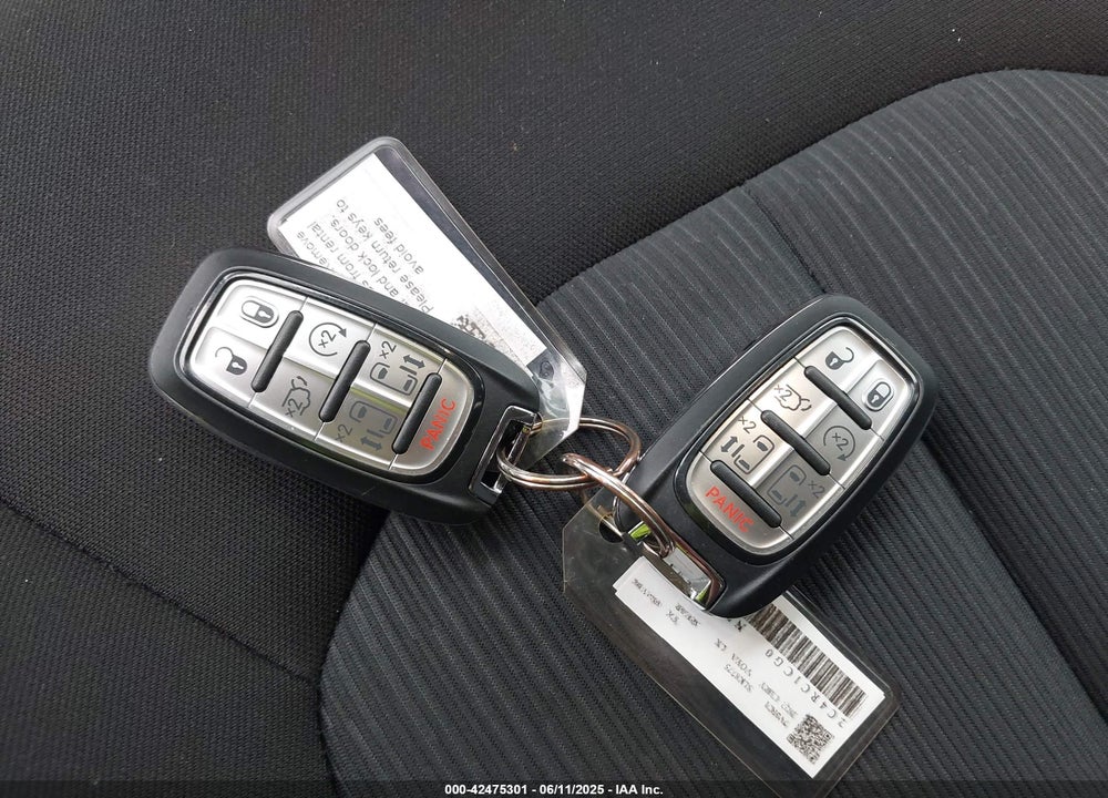 2022 CHRYSLER VOYAGER VIN: 2C4RC1CG0NR229871