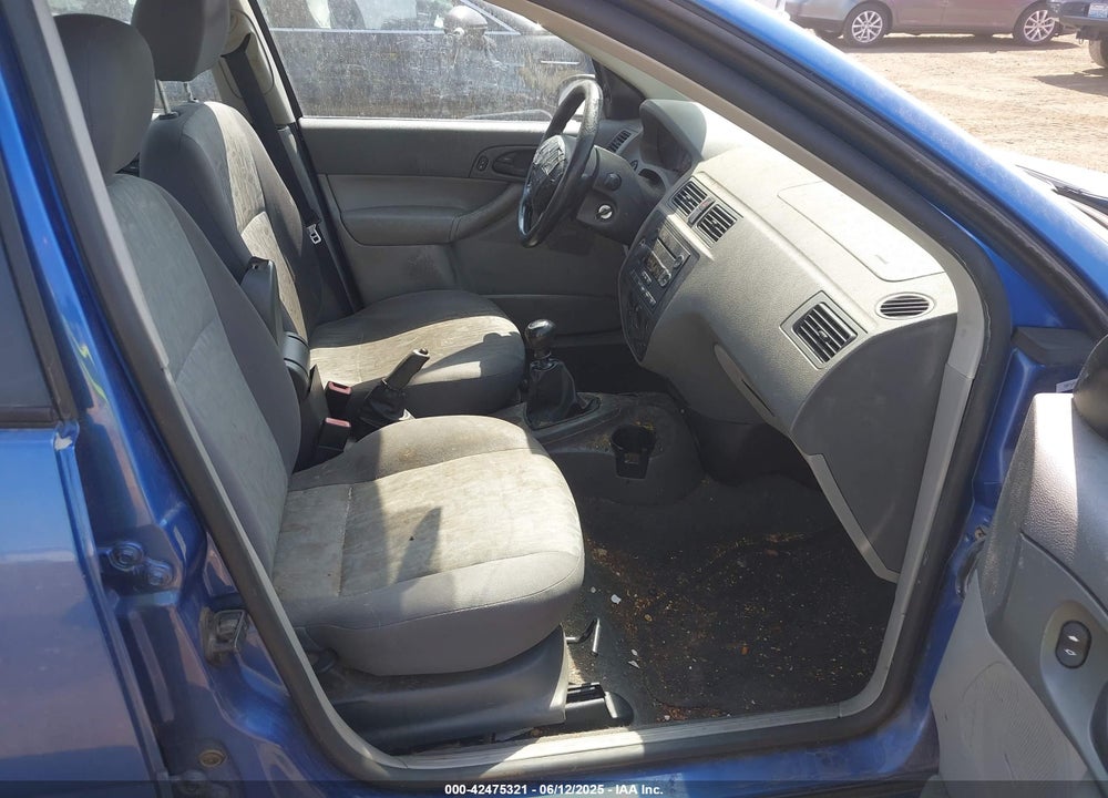 2005 FORD FOCUS VIN: 1FAFP34N65W311522