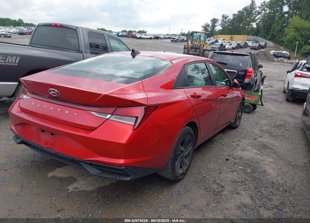 2022 HYUNDAI ELANTRA VIN: 5NPLS4AG0NH062485