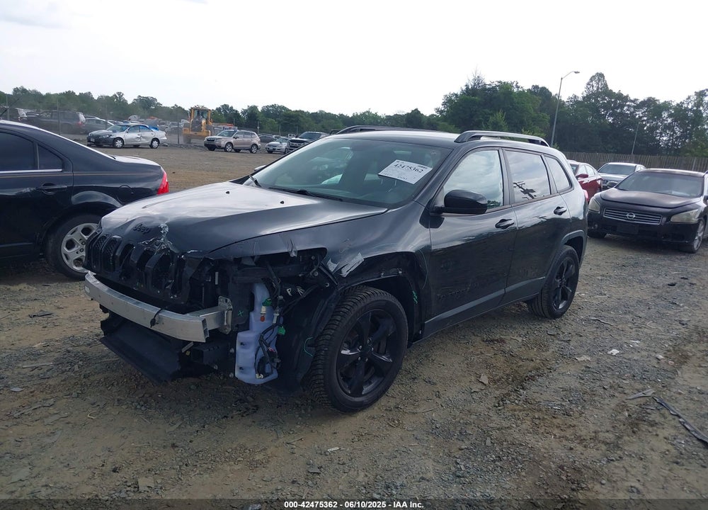 2015 JEEP CHEROKEE VIN: 1C4PJLCB2FW770703