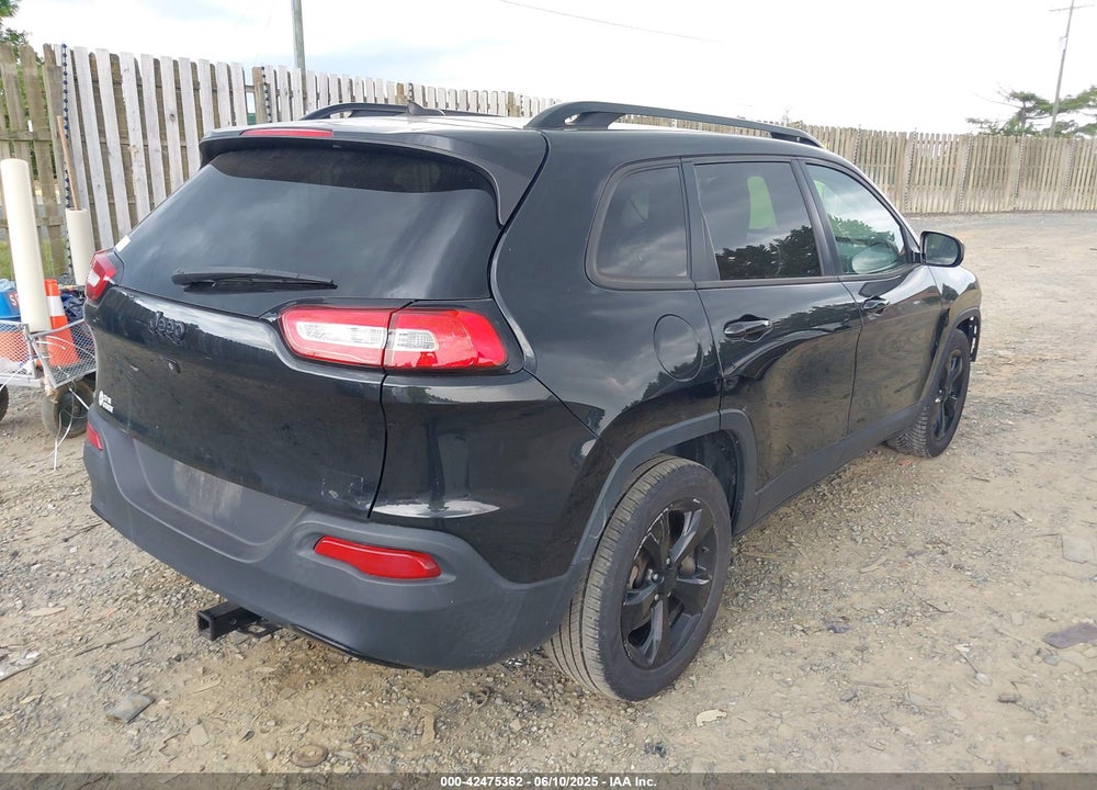 2015 JEEP CHEROKEE VIN: 1C4PJLCB2FW770703