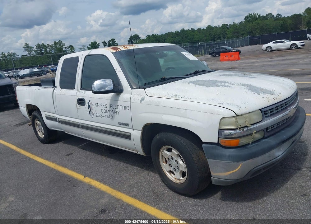 2001 CHEVROLET SILVERADO 1500 LS VIN: 2GCEC19T211298296