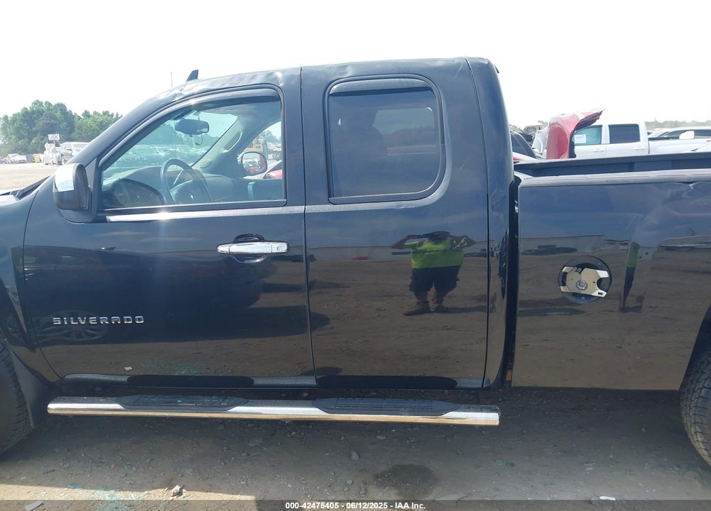 2011 CHEVROLET SILVERADO 1500 VIN: 1GCRCSE05BZ329682