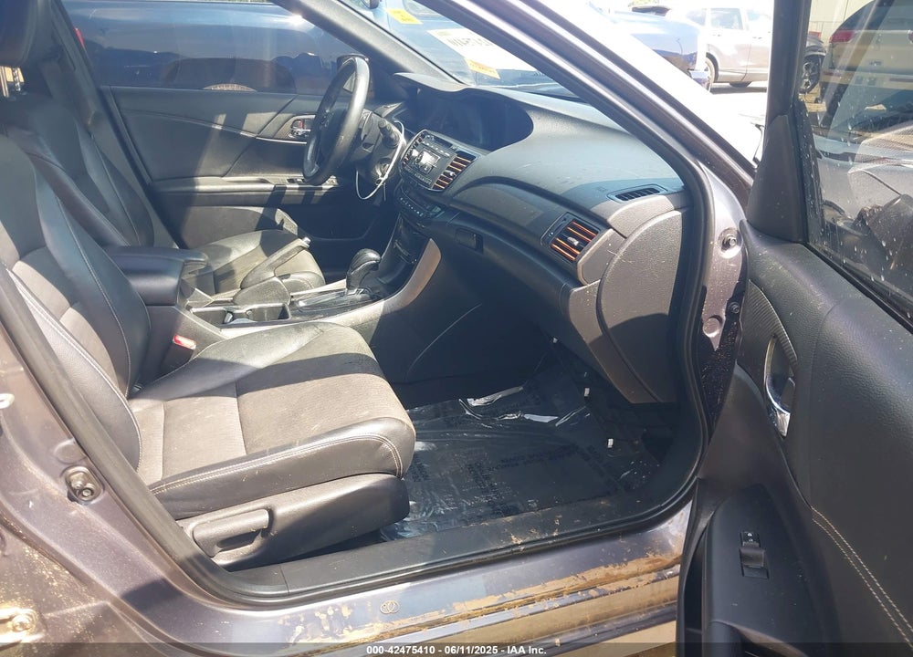 2016 HONDA ACCORD VIN: 1HGCR2F55GA095341