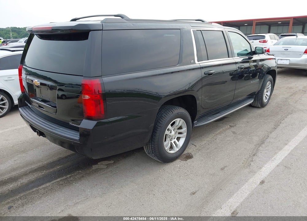2018 CHEVROLET SUBURBAN VIN: 1GNSKHKC2JR157624