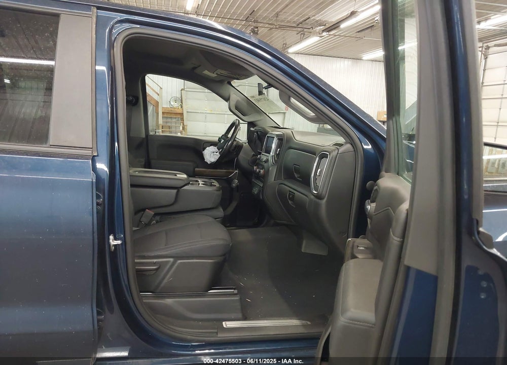 2019 CHEVROLET SILVERADO 1500 LT VIN: 3GCUYDEDXKG144067
