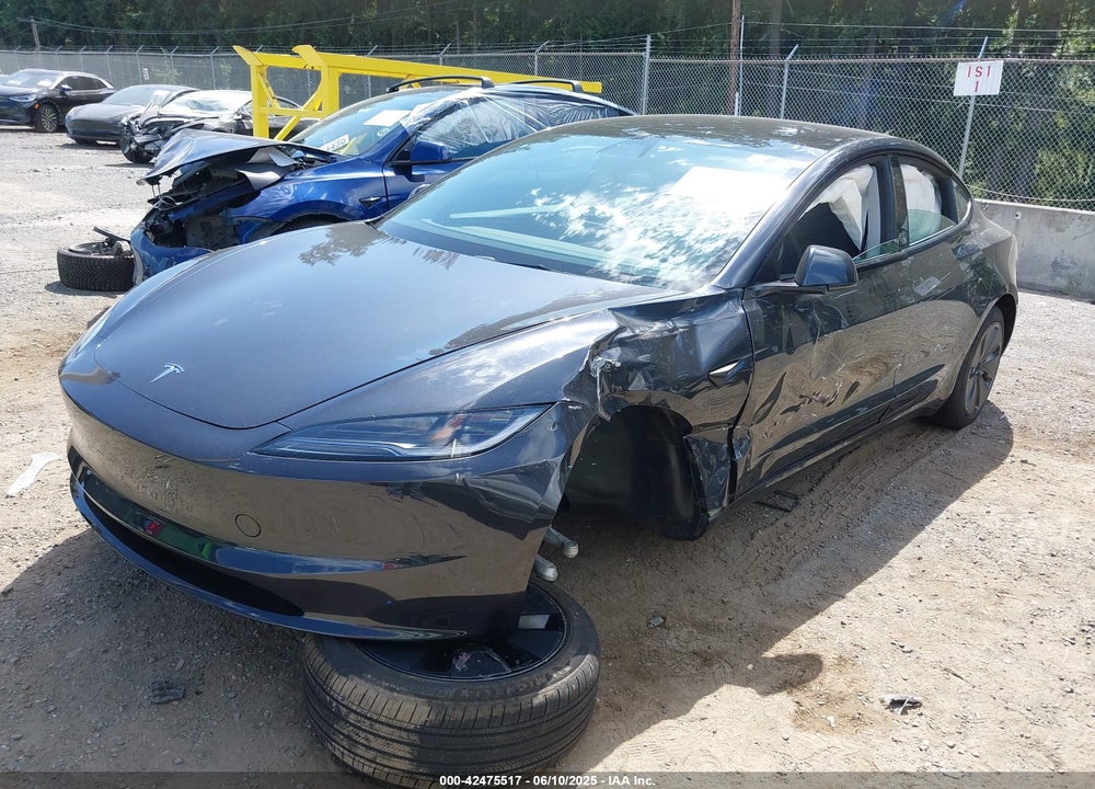 2024 TESLA MODEL 3 LONG RANGE DUAL MOTOR ALL-WHEEL DRIVE/REAR-WHEEL DRIVE VIN: 5YJ3E1EA0RF823760