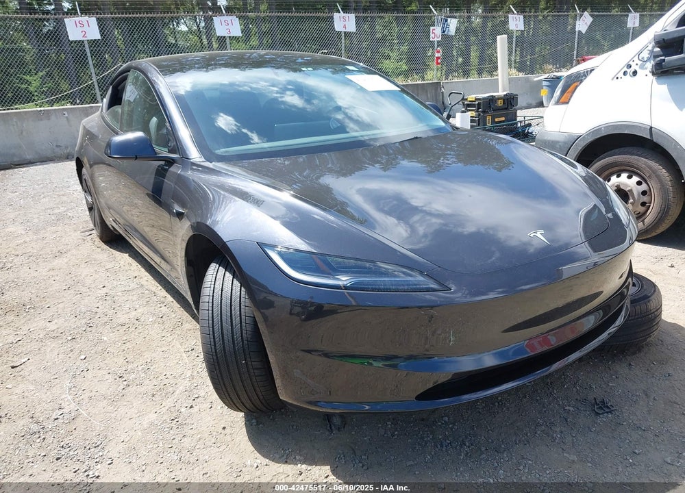 2024 TESLA MODEL 3 LONG RANGE DUAL MOTOR ALL-WHEEL DRIVE/REAR-WHEEL DRIVE VIN: 5YJ3E1EA0RF823760