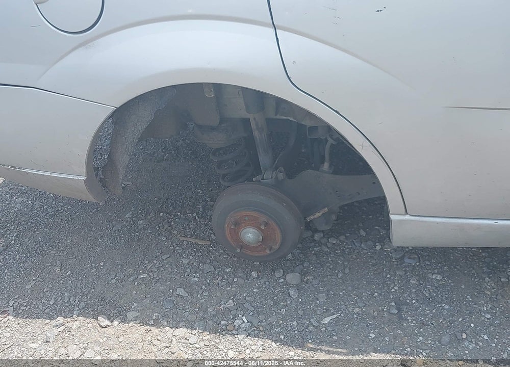 2007 FORD FOCUS VIN: 1FAFP34N97W129199