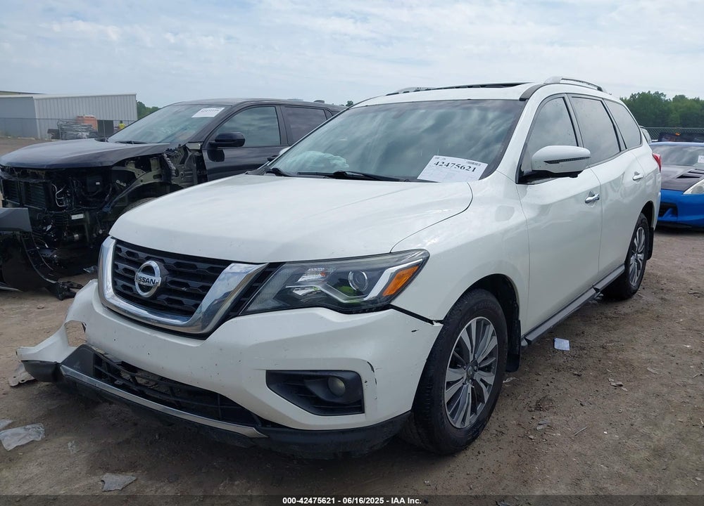 2017 NISSAN PATHFINDER VIN: 5N1DR2MM9HC642769