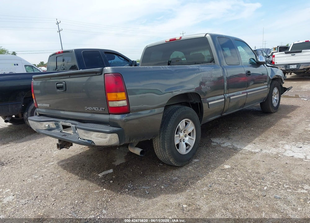 2000 CHEVROLET SILVERADO 1500 LS VIN: 1GCEC19T5YZ346925
