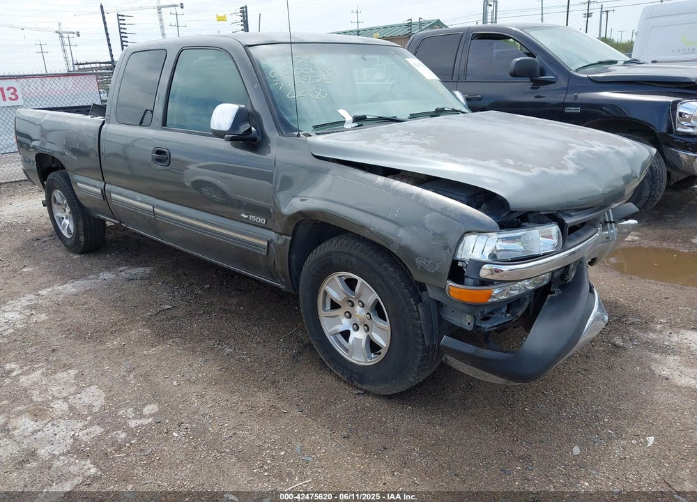 2000 CHEVROLET SILVERADO 1500 LS VIN: 1GCEC19T5YZ346925