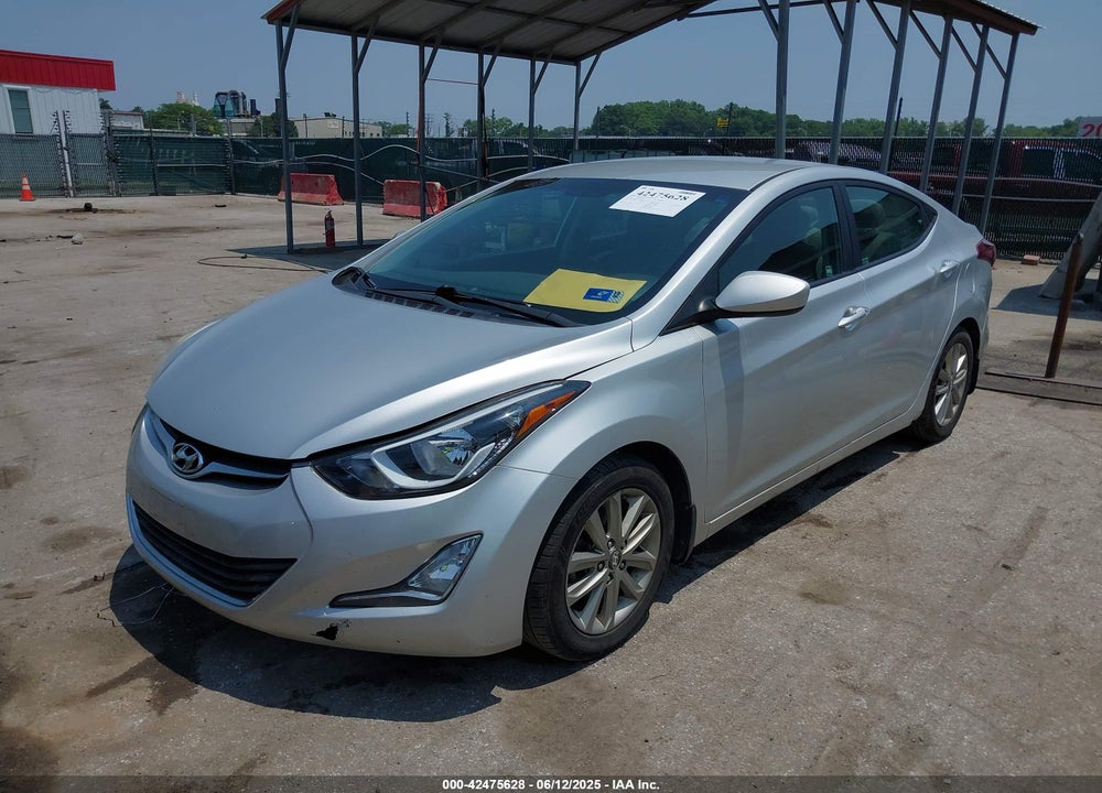 2016 HYUNDAI ELANTRA VIN: 5NPDH4AE1GH678622