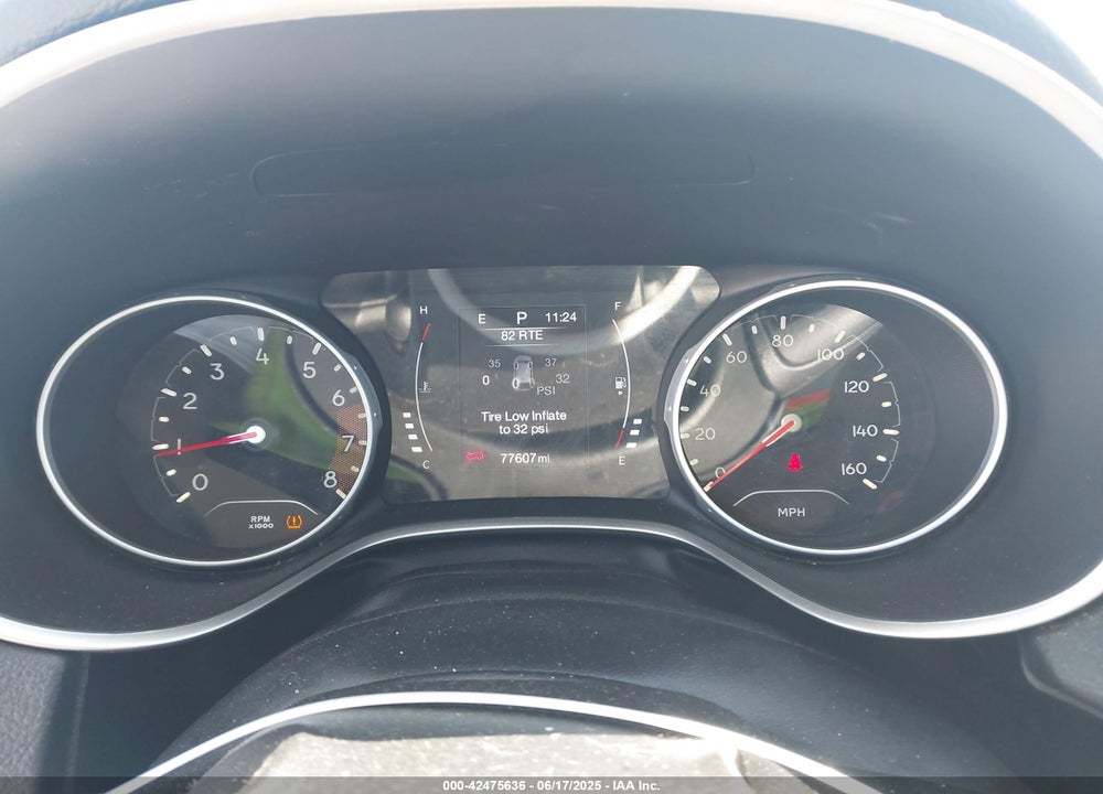 2018 JEEP COMPASS VIN: 3C4NJCAB1JT151695