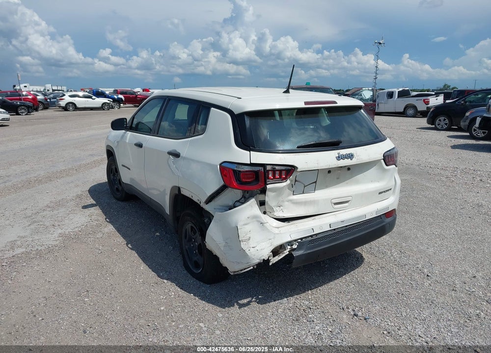 2018 JEEP COMPASS VIN: 3C4NJCAB1JT151695