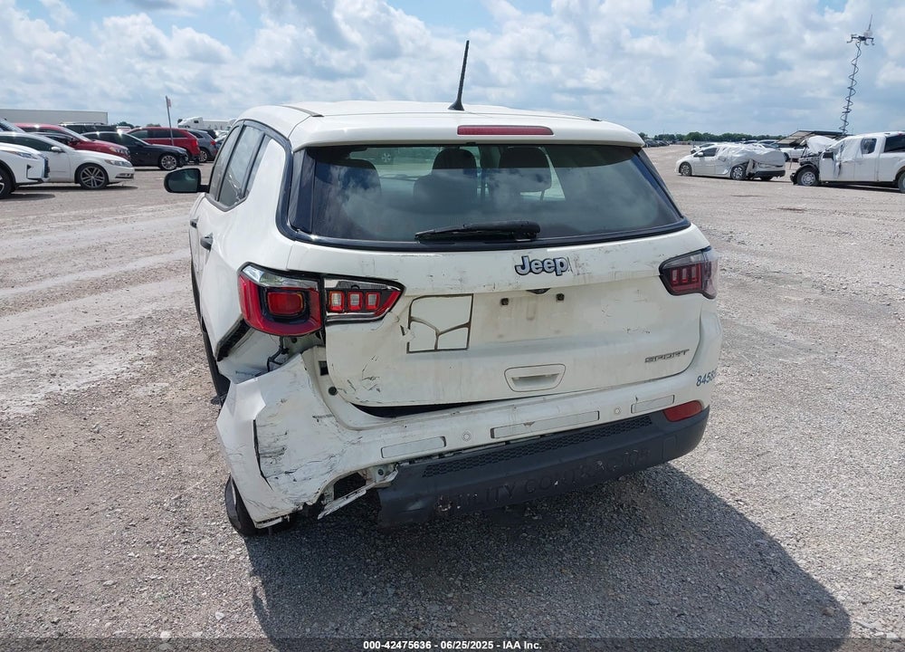 2018 JEEP COMPASS VIN: 3C4NJCAB1JT151695