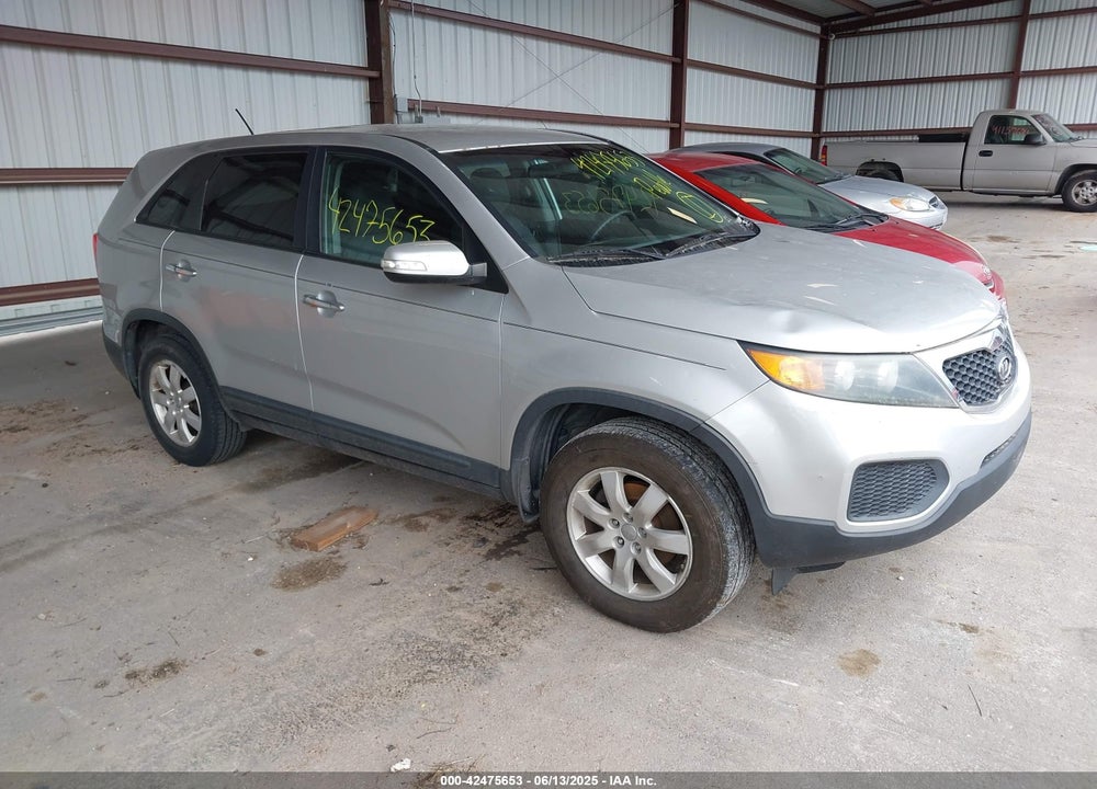 2013 KIA SORENTO LX VIN: 5XYKT3A16DG336986