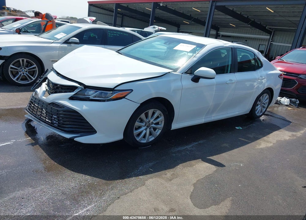 2020 TOYOTA CAMRY LE VIN: 4T1C11AK1LU960615