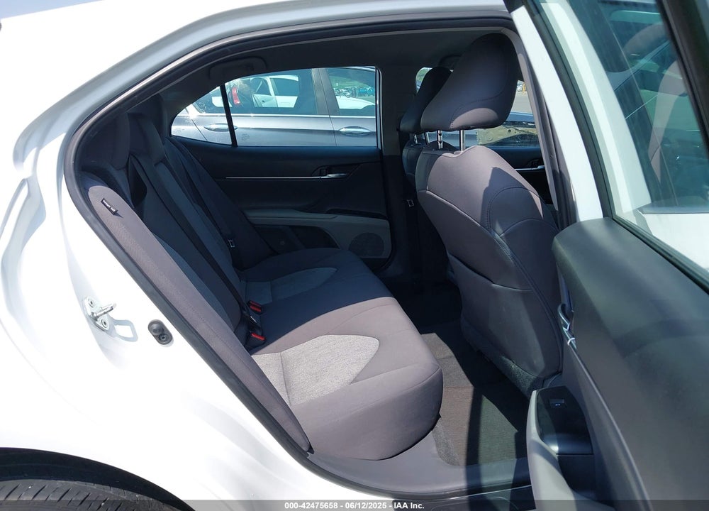 2020 TOYOTA CAMRY LE VIN: 4T1C11AK1LU960615