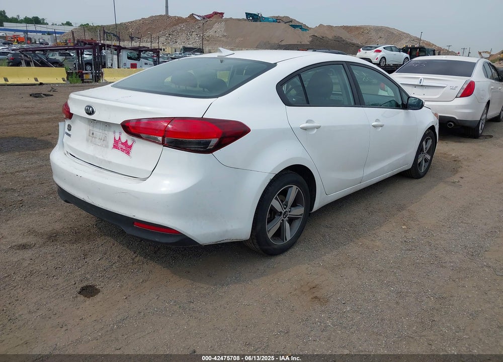2018 KIA FORTE LX VIN: 3KPFL4A7XJE265635