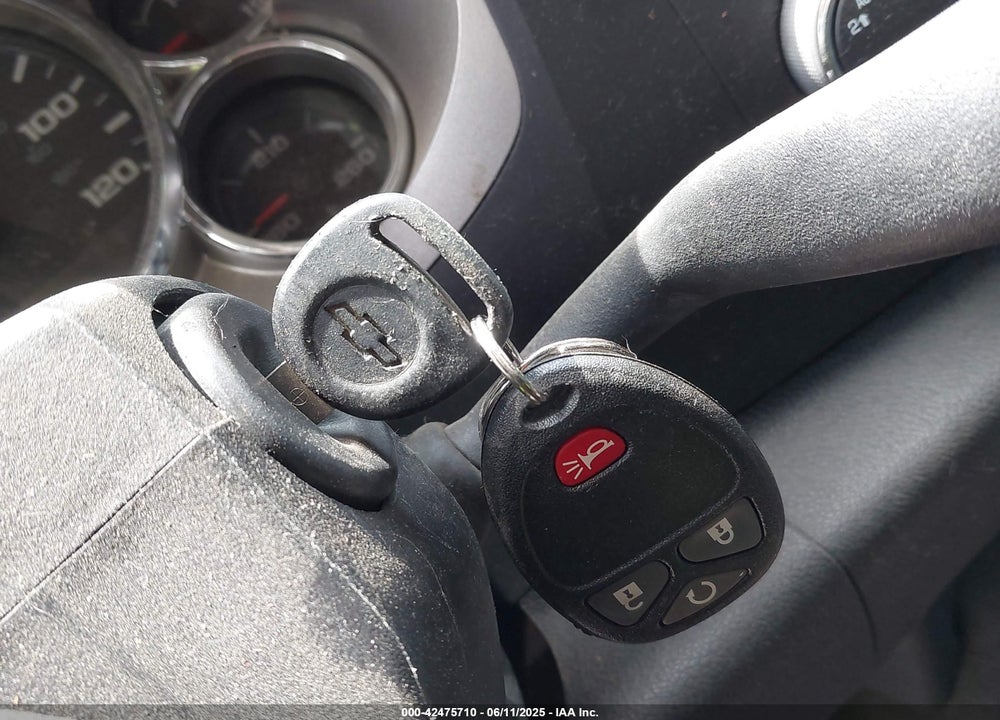 2013 CHEVROLET SILVERADO VIN: 3GCPKSE70DG331060