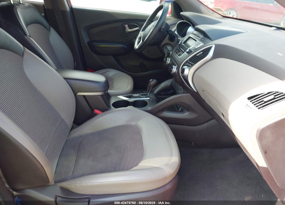 2013 HYUNDAI TUCSON GLS VIN: KM8JUCAC9DU784224