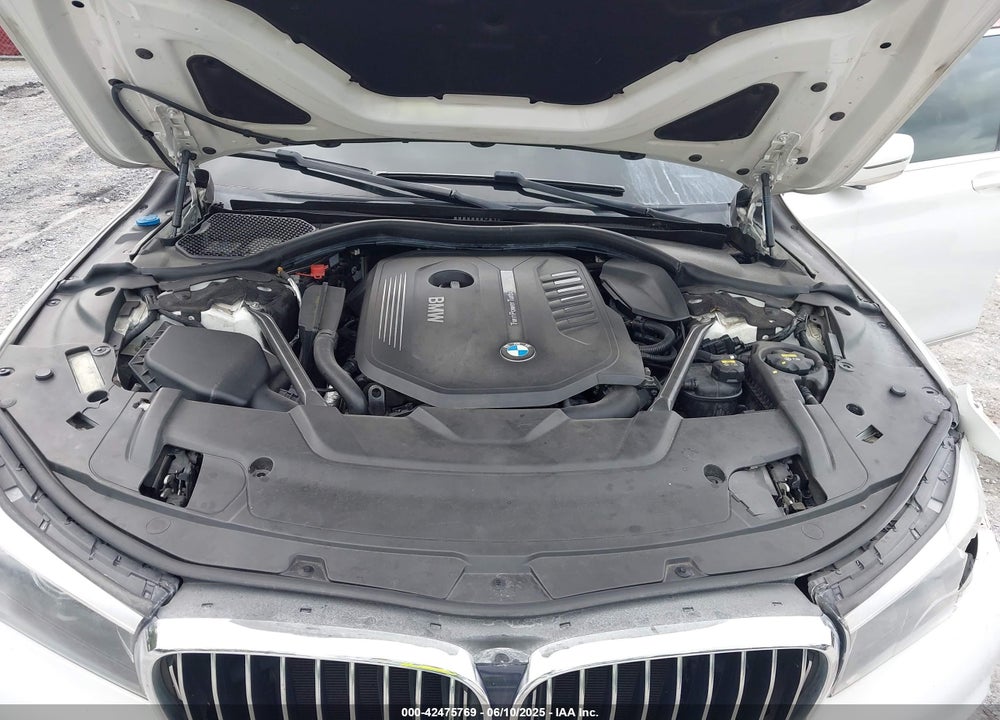 2017 BMW 740I VIN: WBA7E2C53HG740273
