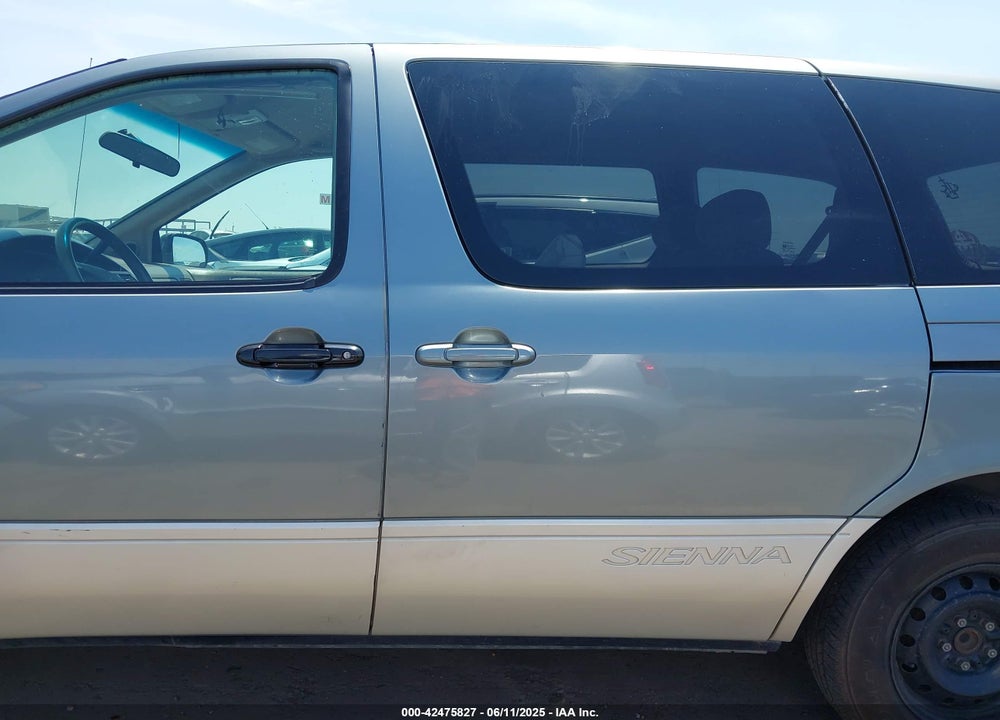 1998 TOYOTA SIENNA VIN: 4T3ZF13C1WU043459