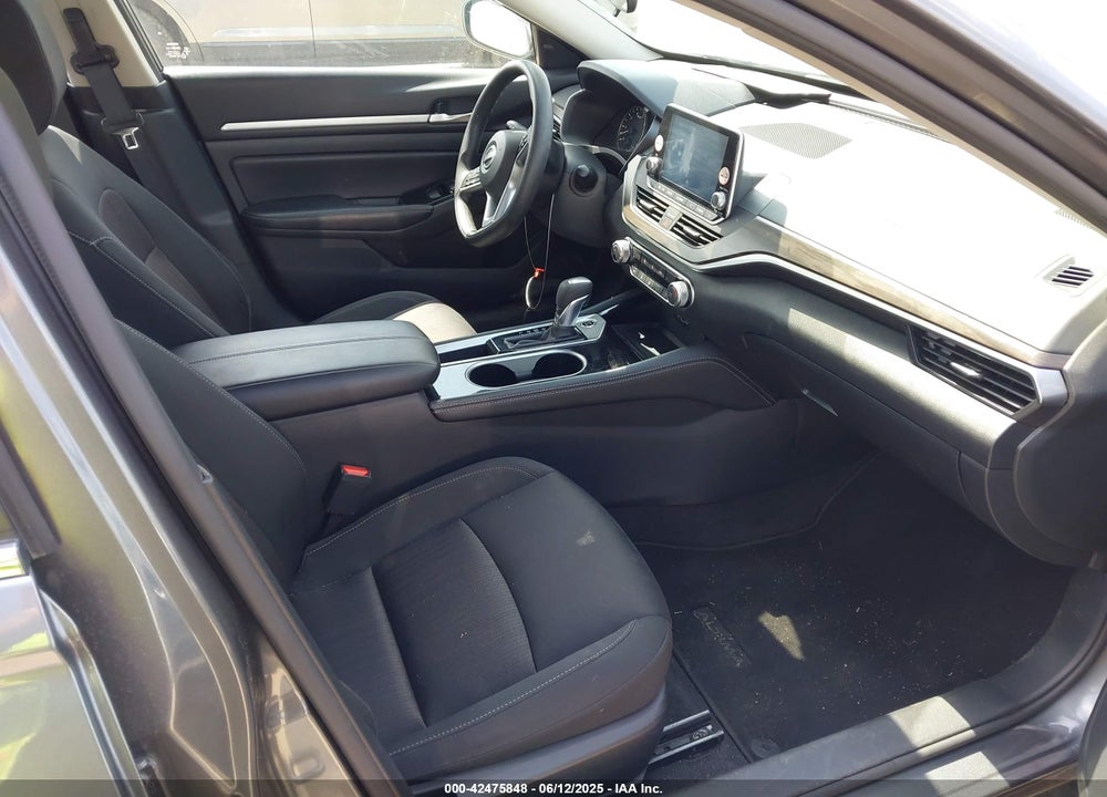 2023 NISSAN ALTIMA SV FWD VIN: 1N4BL4DV8PN390751