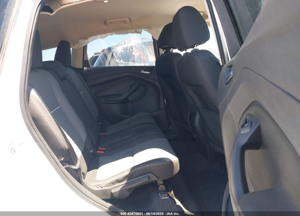 2015 FORD ESCAPE SE VIN: 1FMCU0GX9FUA62790