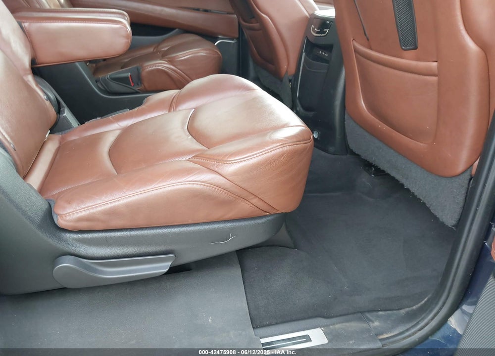 2017 CADILLAC ESCALADE ESV VIN: 1GYS4JKJ4HR247094