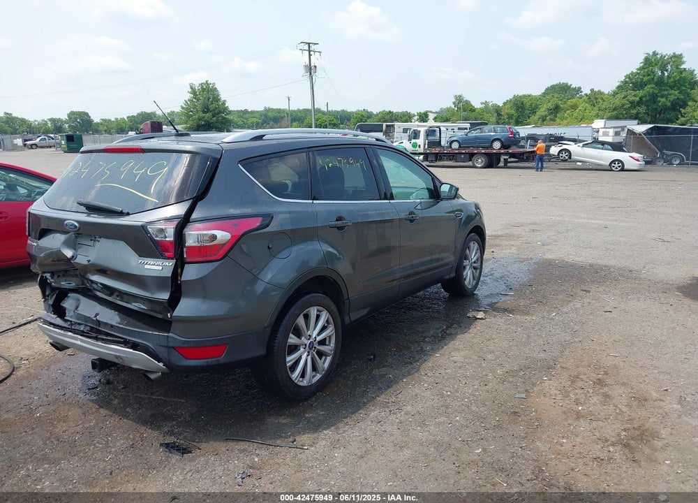 2017 FORD ESCAPE VIN: 1FMCU0J97HUC12229