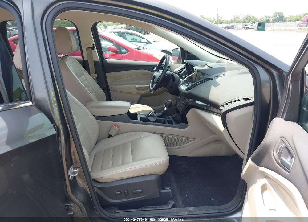 2017 FORD ESCAPE VIN: 1FMCU0J97HUC12229