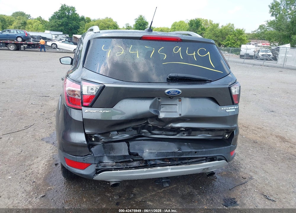 2017 FORD ESCAPE VIN: 1FMCU0J97HUC12229