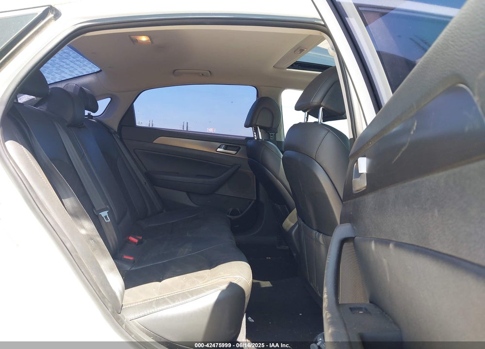 2017 HYUNDAI SONATA VIN: 5NPE34AF1HH477168