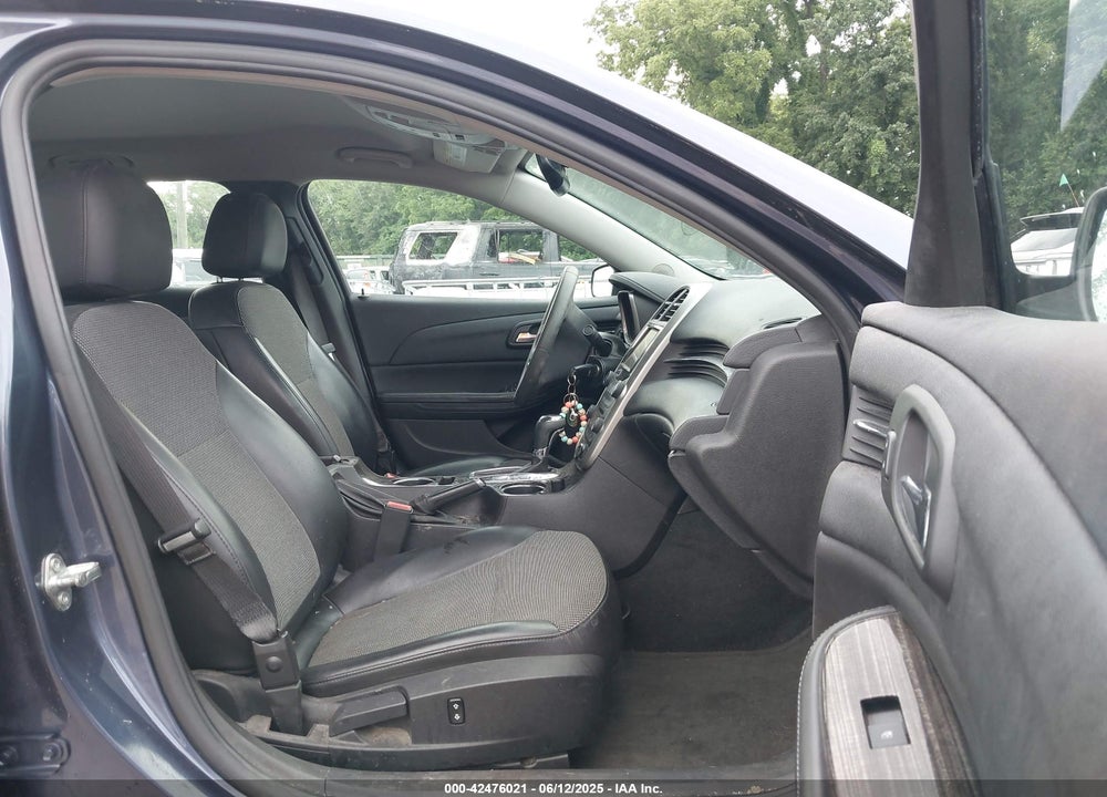 2014 CHEVROLET MALIBU VIN: 1G11C5SL6EF302101