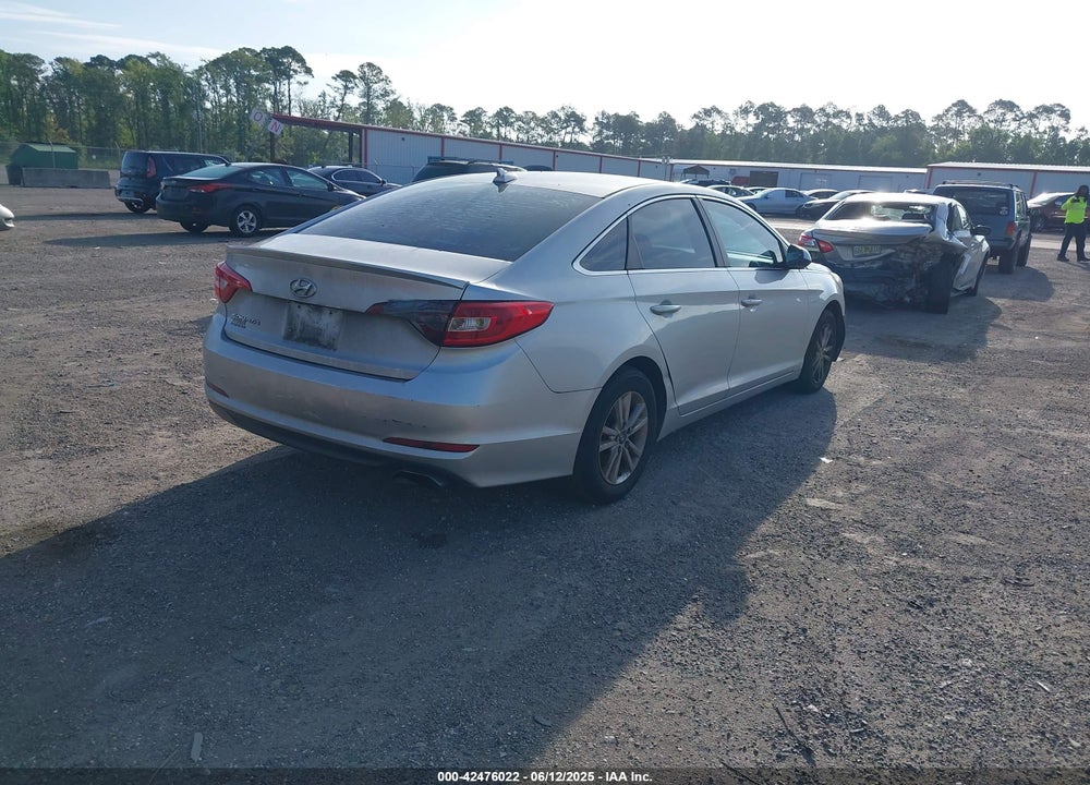 2016 HYUNDAI SONATA VIN: 5NPE24AF8GH350287
