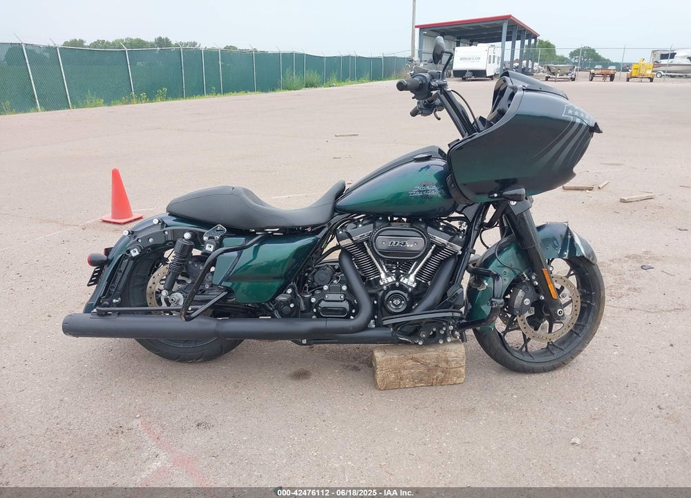 2021 HARLEY-DAVIDSON FLTRXS VIN: 1HD1KTP11MB619200