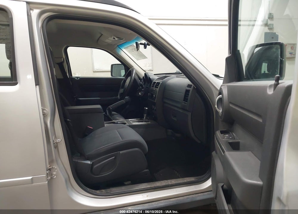 2011 DODGE NITRO SE VIN: 1D4PU2GK5BW541375