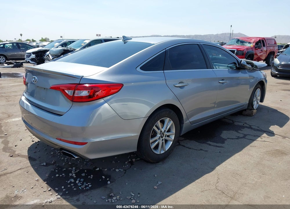 2016 HYUNDAI SONATA VIN: 5NPE24AF8GH402114